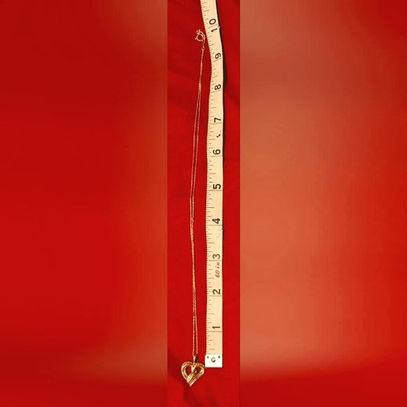 10KT Forever Diamond Yellow Gold Pave Diamond Twisted Heart Pendant Necklace 20" - Picture 16 of 16